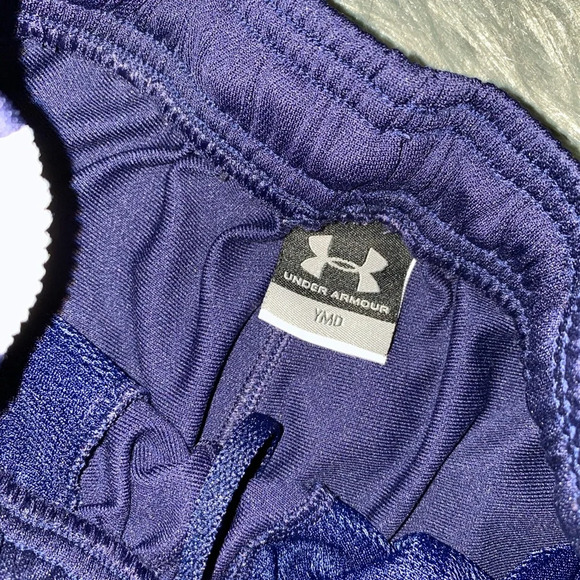 Under Armour Shorts - Size Medium (Youth) | Color: Navy Blue - Picture 3 of 3